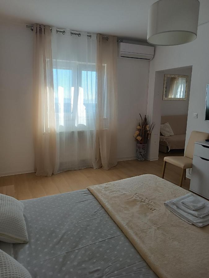 Apartament Apartman Anamaria Klis Zewnętrze zdjęcie